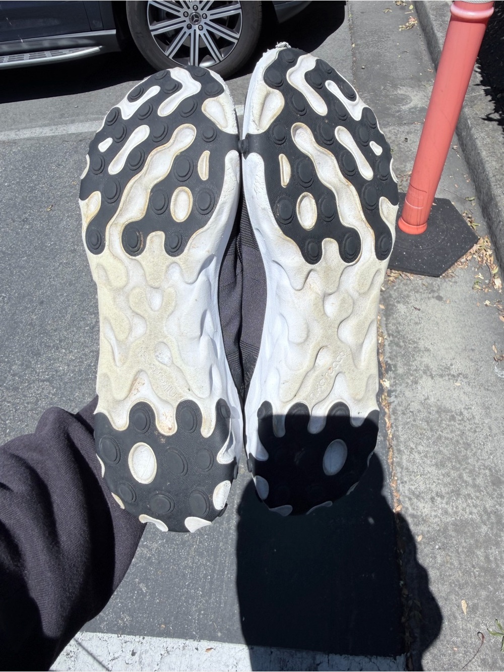 Nike Black and White React Element Running Shoes - Picture 4 of 6
